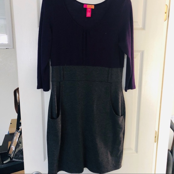 LARGE BUNDLED Dresses - Picture 5 of 5